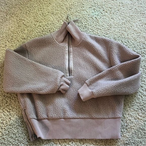 Varley Roselle Half Zip Fleece Sweatshirr in Sphinx - Picture 2 of 5